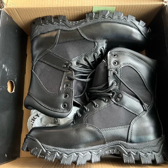NEW IN BOX Rocky 8” AlphaForce Waterproof Public Service Boots - Picture 1 of 8